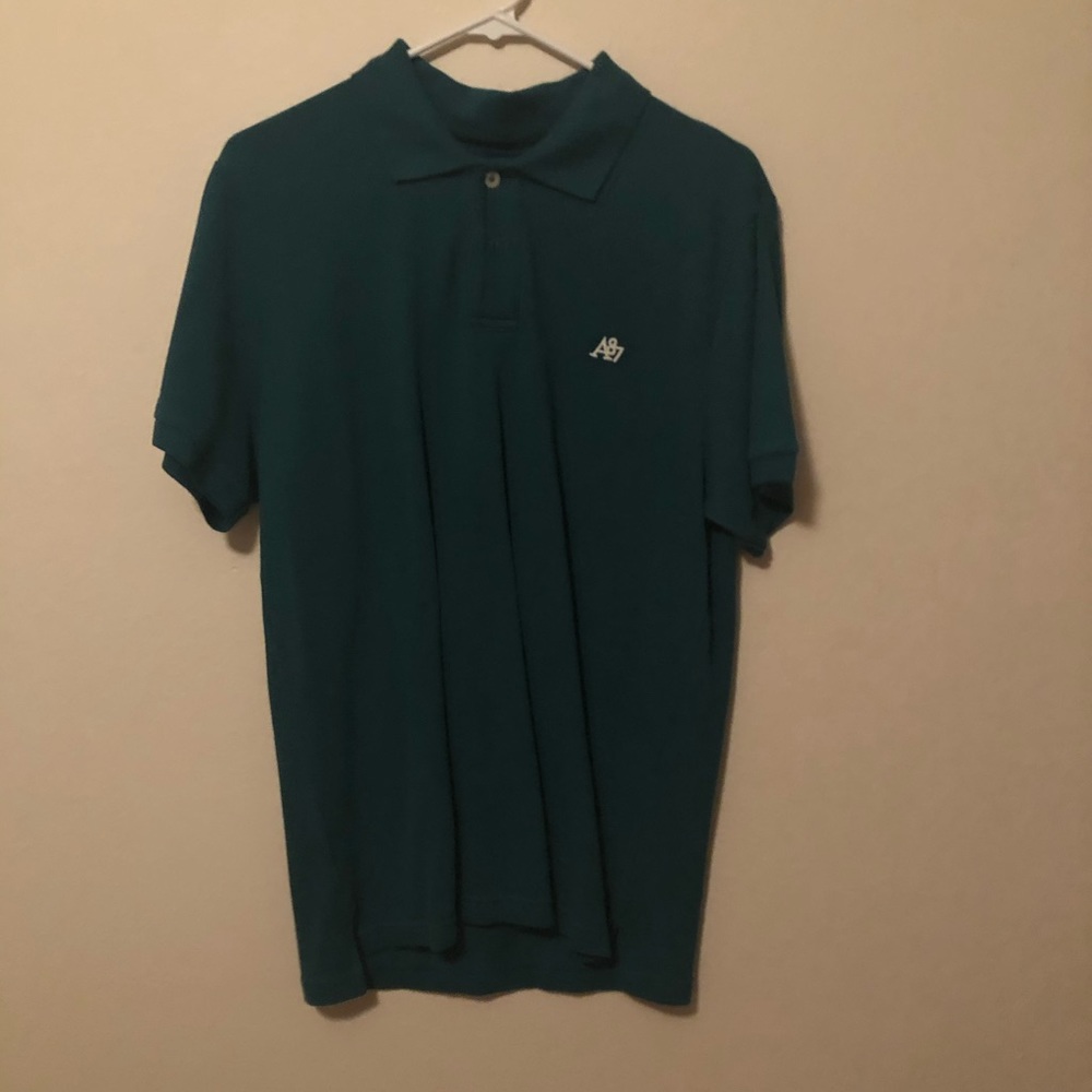 Size M Aeropostale Casual Button up shirt